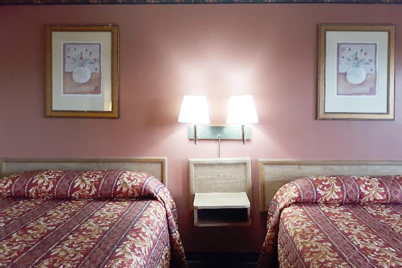 Hotel Kings at Clovis by OYO Rooms - photo 54