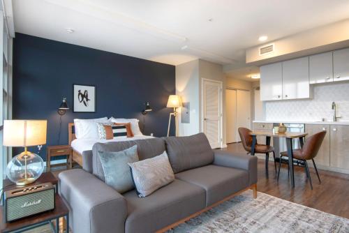 SoMa Studio w Gym Rooftop Lounge nr Tech HQs SFO 94 — 4-Star Luxury Hotel in San Francisco, United States
