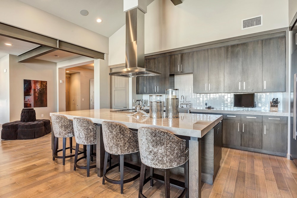 Four Bedroom Penthouse 4 Apartment Hotel by RedAwning - photo 8
