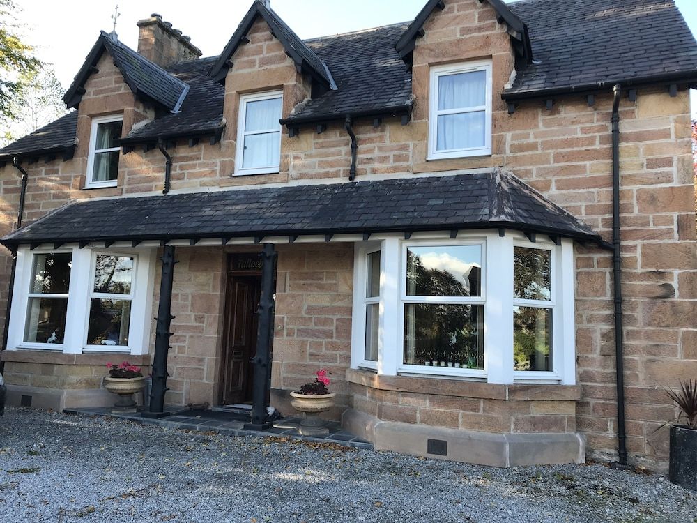 Tullochard Guest house — 4-Star Luxury Hotel in Alness, United Kingdom