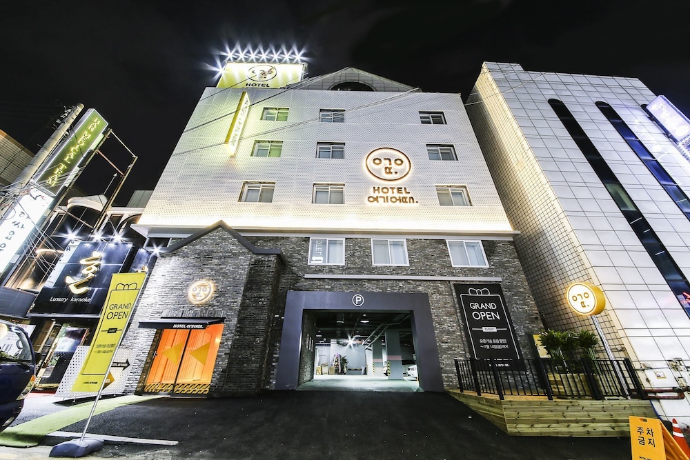 Hotel Yeogiuhtte Suwon Ingye — hotel in Suwon