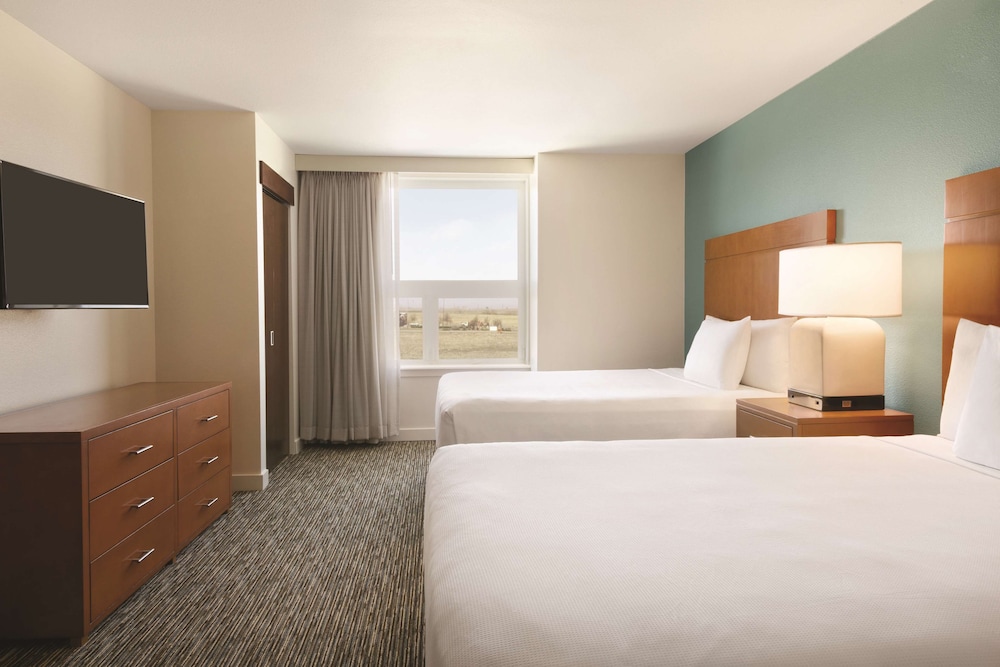 Hyatt House Denver Airport - photo 11