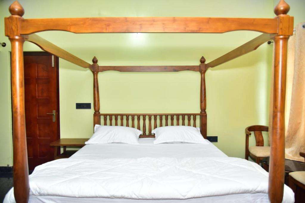 Mountain Breeze Coorg in Madikeri, India