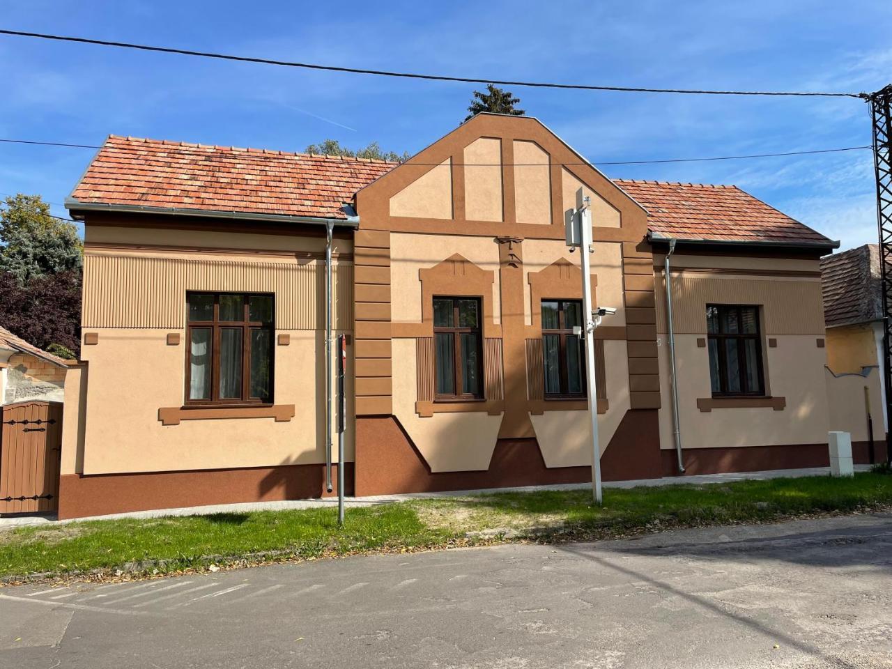 Kovács Apartmanház — Kiskunhalas — photo 2