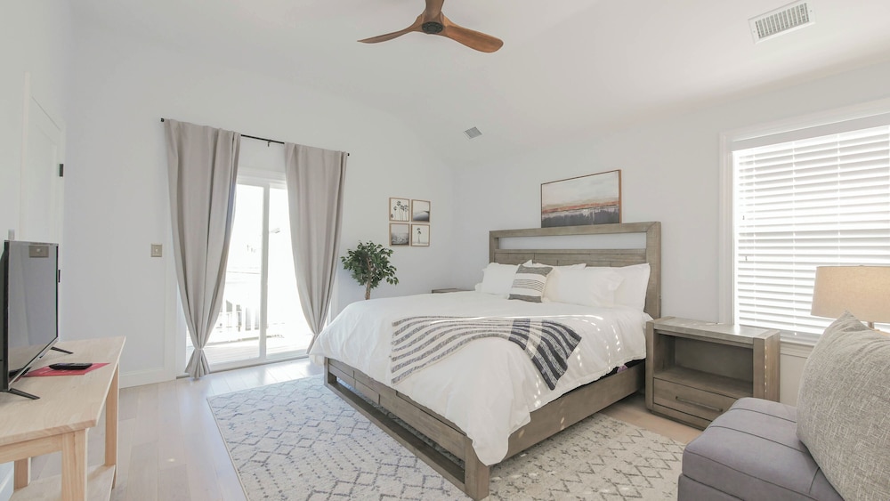 26 N Washington Ave in Ventnor City, United States