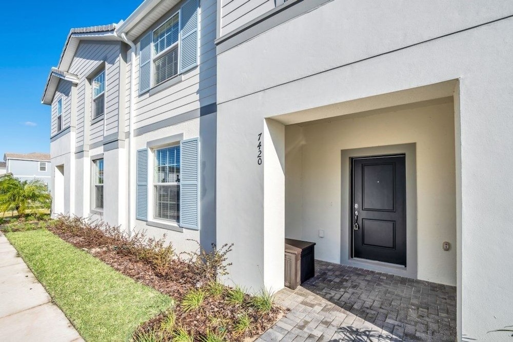 Brand New Home In Top Rated Resort Solterra 5 Bedroom Townhouse by Redawning - photo 59