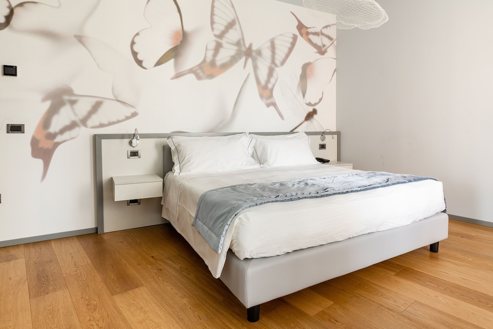Anusca Palace Hotel — hotel in Castel San Pietro Terme