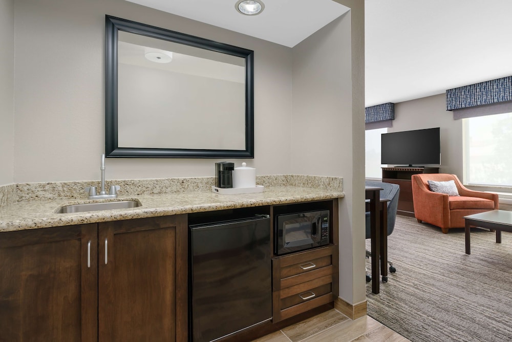 Hampton Inn & Suites Thousand Oaks CA - photo 12