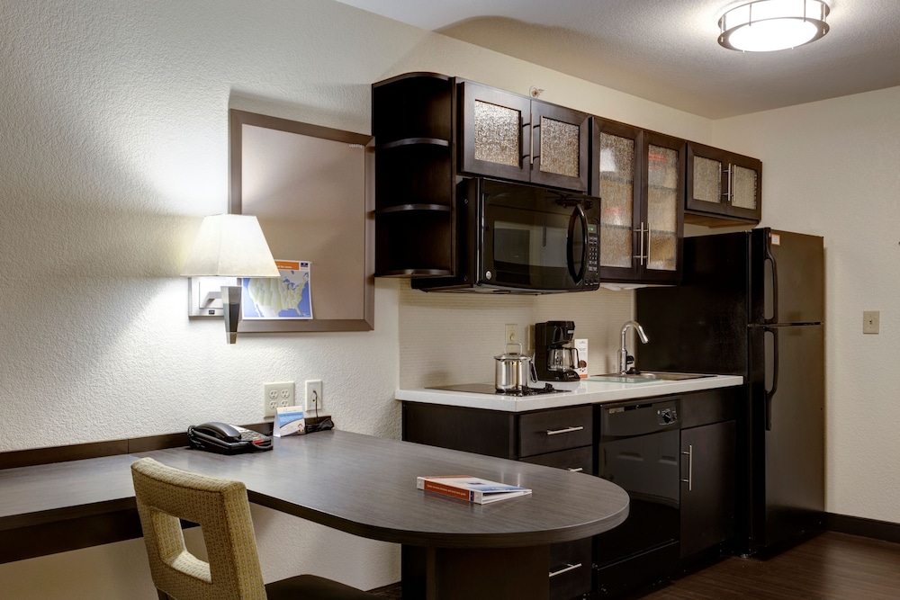 Candlewood Suites Manhattan by IHG - photo 10