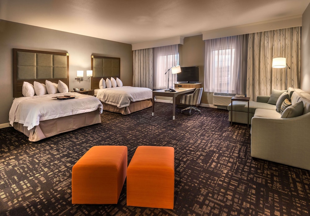 Hampton Inn & Suites Reno West - photo 9