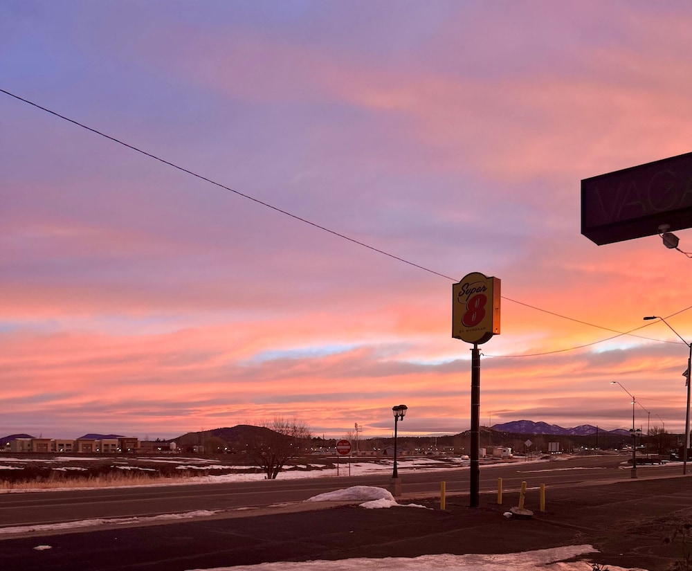 Super 8 by Wyndham Williams West Route 66 Grand Canyon Area - photo 25