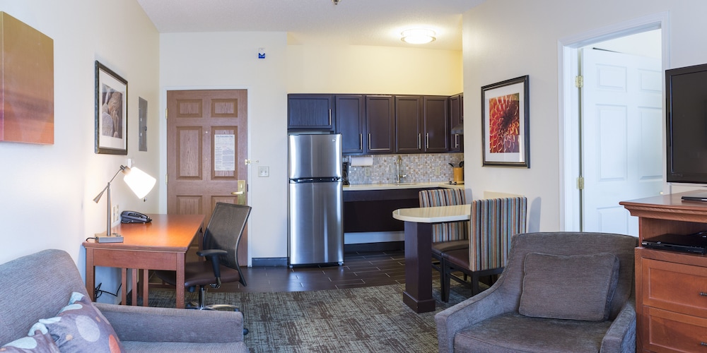 Staybridge Suites Fargo by IHG - photo 32