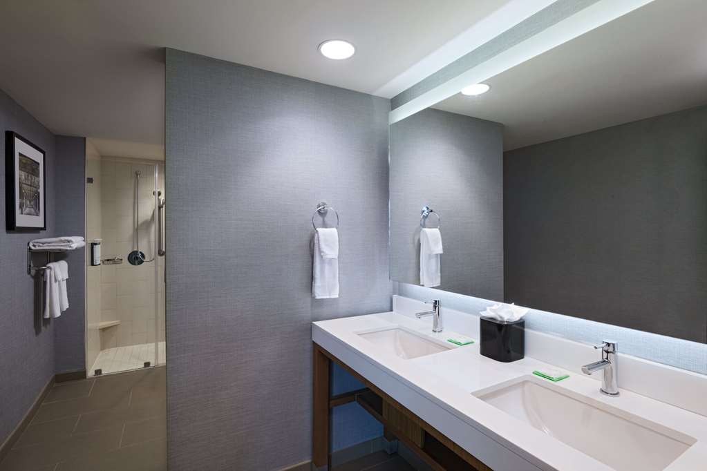 Hyatt Place Greensboro Downtown - photo 12