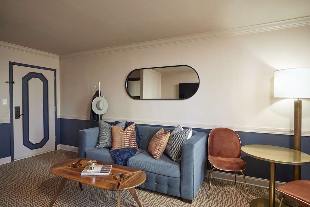The Oliver Hotel - photo 13