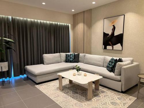 DAMAC Luxury new 1 bedroom apartment — 4-Star Luxury Hotel in Amman, Jordan