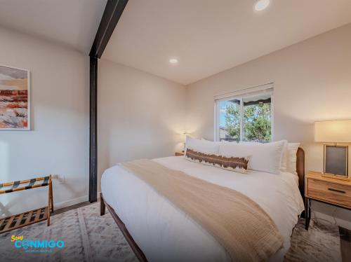 Kanab Cube Shipping Cube Rental Experience — 4-Star Luxury Hotel in Kanab, United States