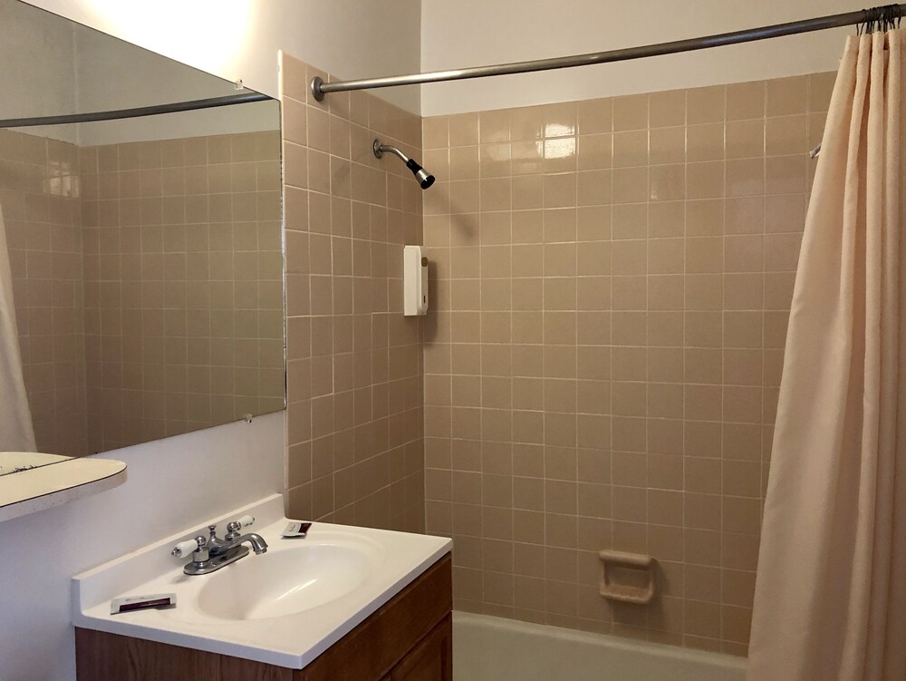 Imperial inn - photo 11