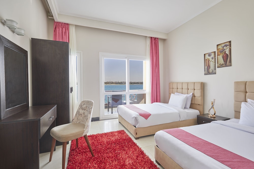 Golden Ocean Marina Hotel — Al `Alamayn — photo 5
