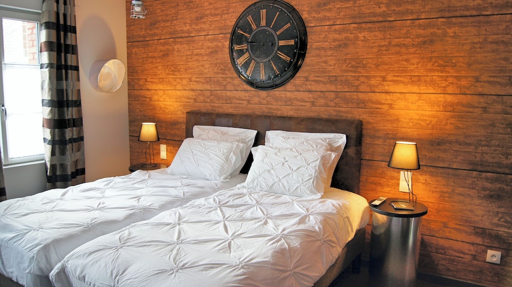 Les Béthunoises Centre Grand Place Spa et Sauna — hotel in Bethune