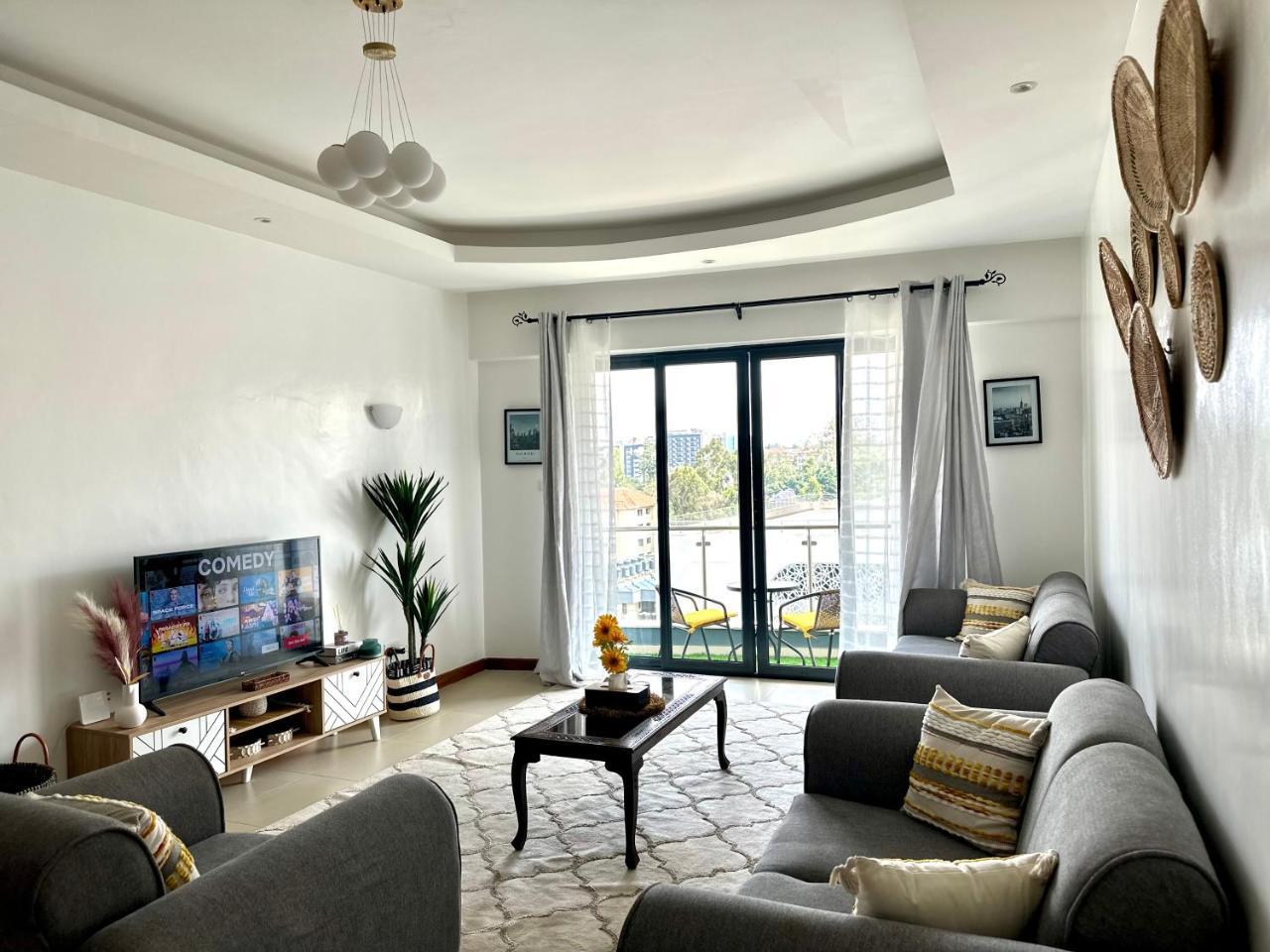 Exclusive 2BR in Westlands with Stunning City Views Pool & Gym