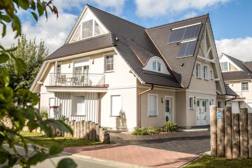 Ferienwohnung Buhnen 2_4 — 4-Star Luxury Hotel in Barth, Germany