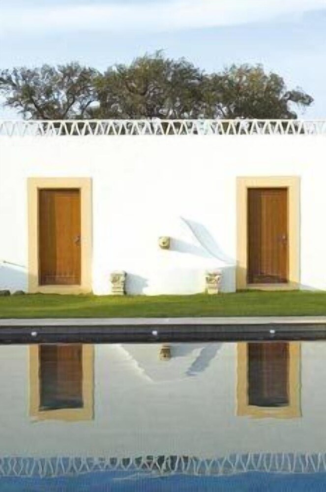 Herdade da Chaminé — hotel in Monforte