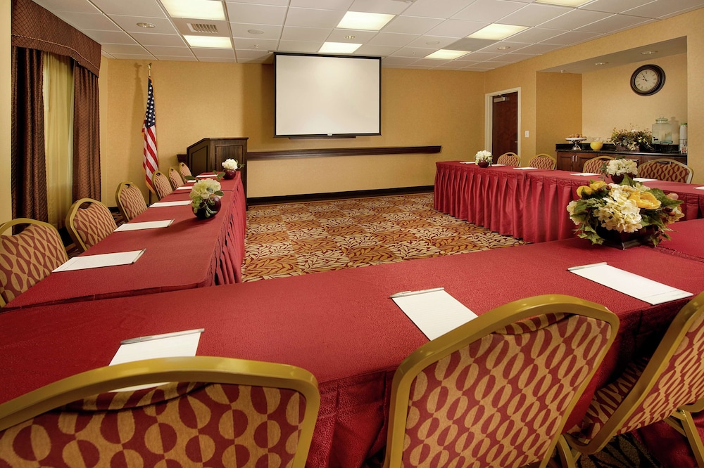 Hampton Inn & Suites San Antonio Airport - photo 26