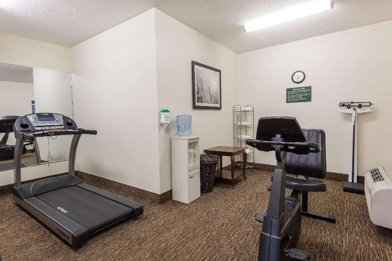 Seasons Inn and Suites Highland - photo 26