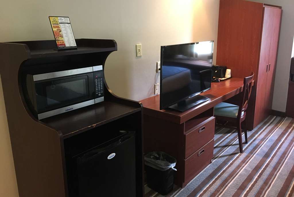 Super 8 by Wyndham Harbison Parkridge Hospital - photo 15
