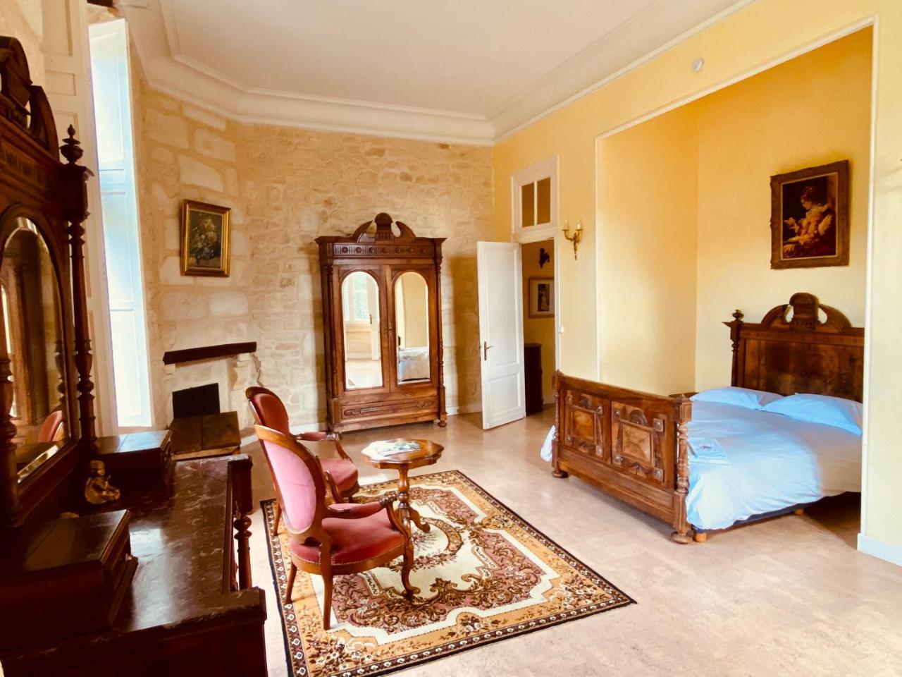 Chateau Borgeat de Lagrange Privatisation — Blaye — photo 2