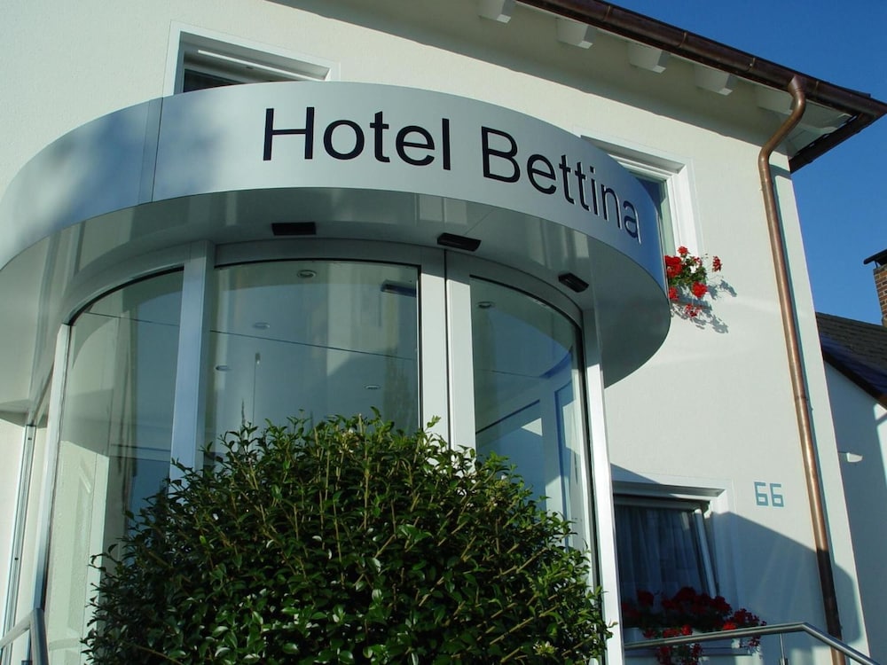Hotel Garni Bettina — Guenzburg
