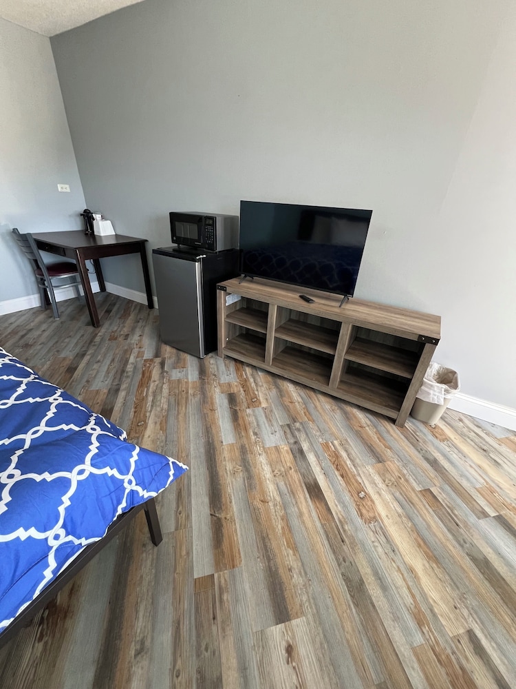 Ambassador Inn And Suites - featured photo