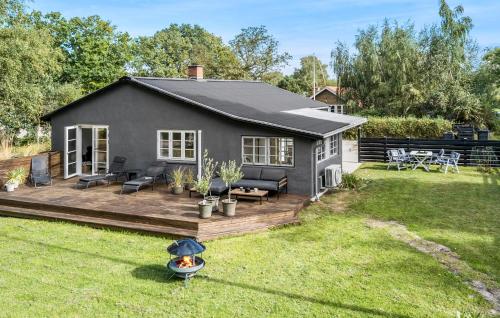 Stunning Home In Gørlev With Wifi — 4-Star Luxury Hotel in Gorlev, Denmark