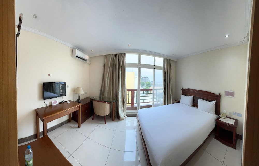 Hotel Chez Wou in Luanda, Angola