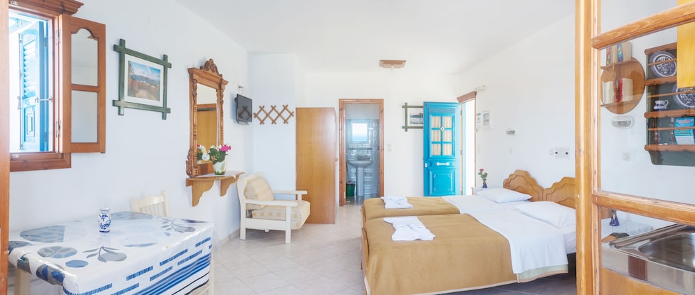 Arhontiko Hotel — Karpathos — photo 2