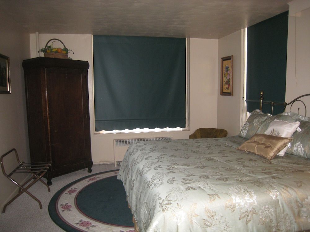 Deadwood Dick's Hotel - photo 12