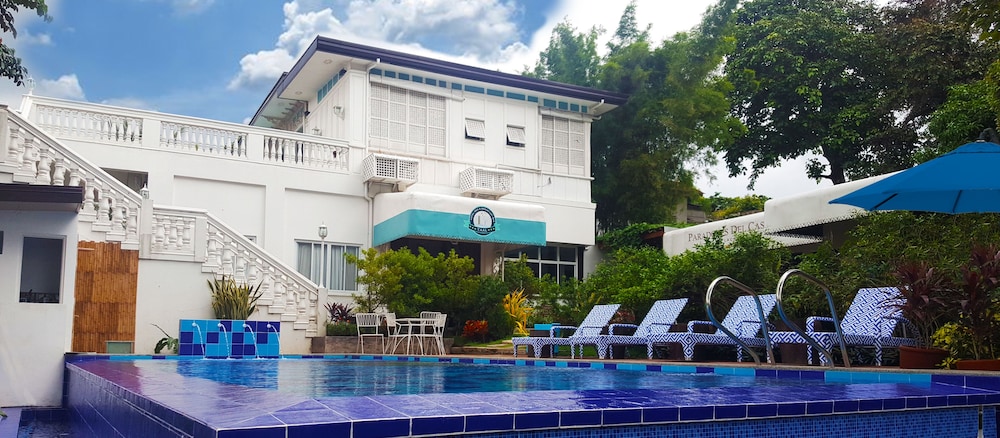 Paradores Del Castillo — hotel in Taal