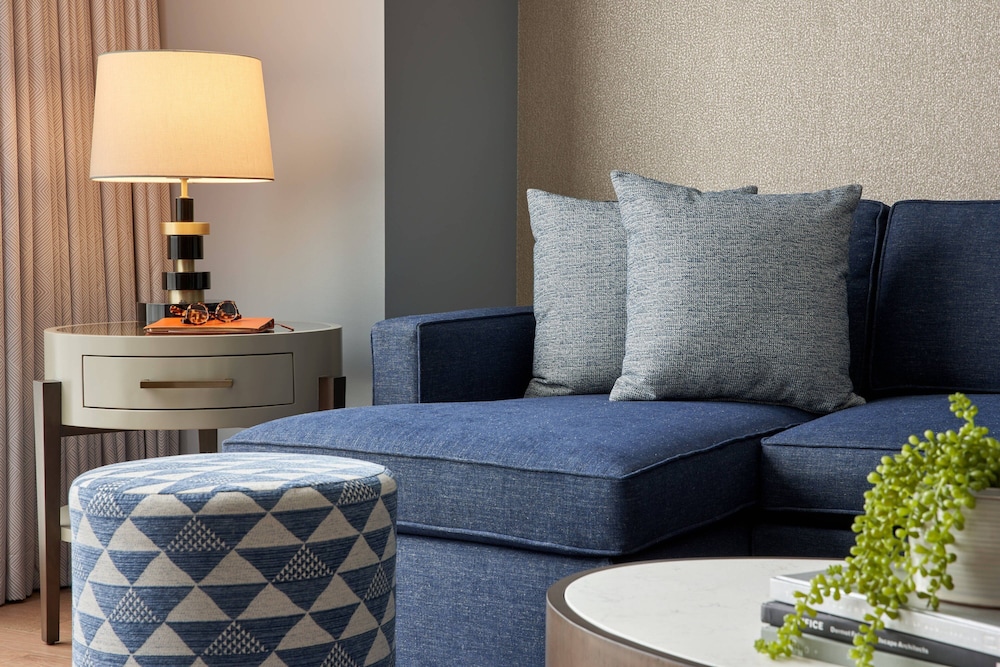 The Opus Westchester Autograph Collection - photo 8