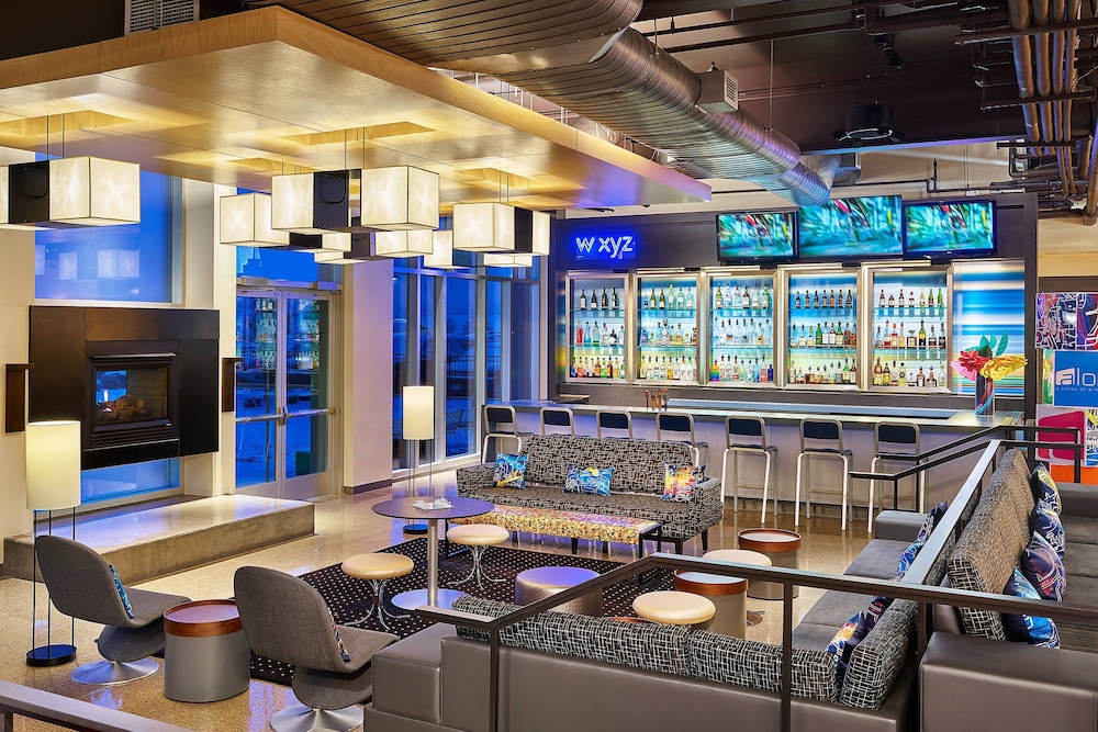 Aloft Denver Airport at Gateway Park - photo 21