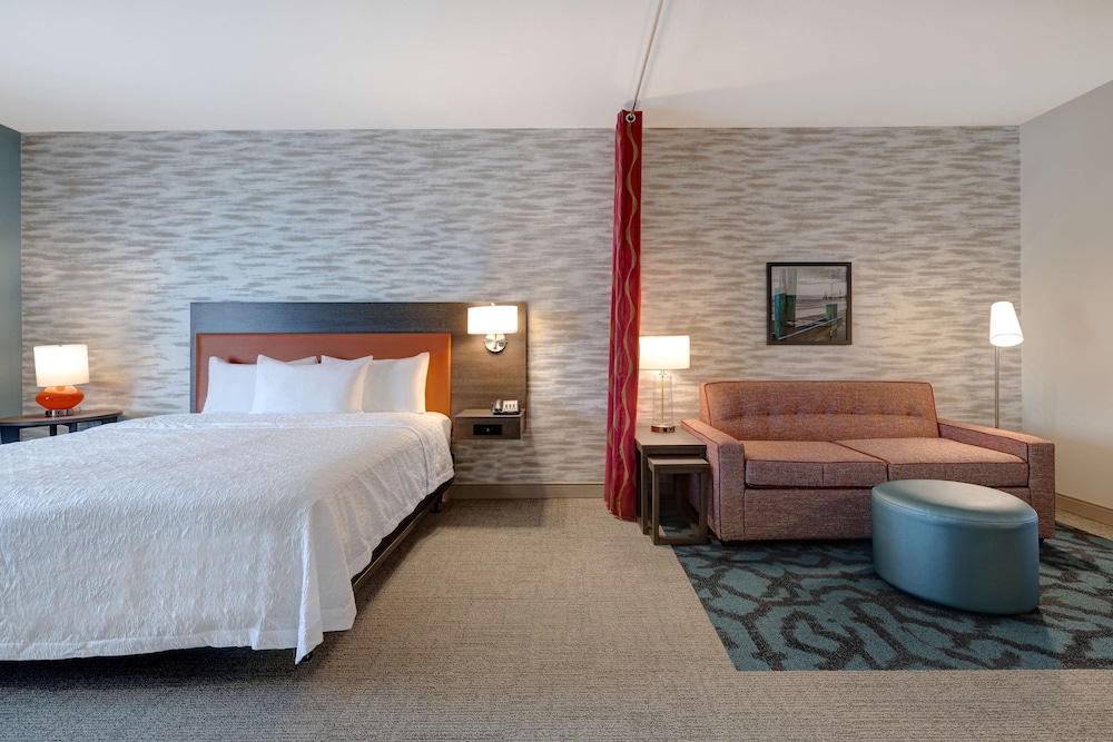 Home2 Suites by Hilton Galveston - photo 15