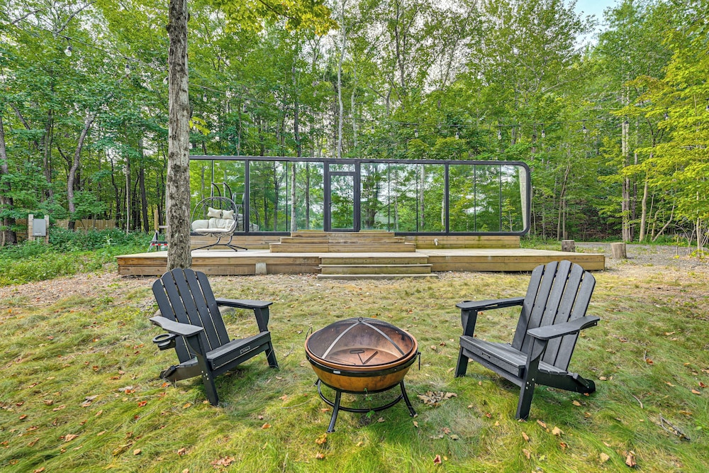 Waterfront Durham Getaway w Deck & Trails in Durham, United States