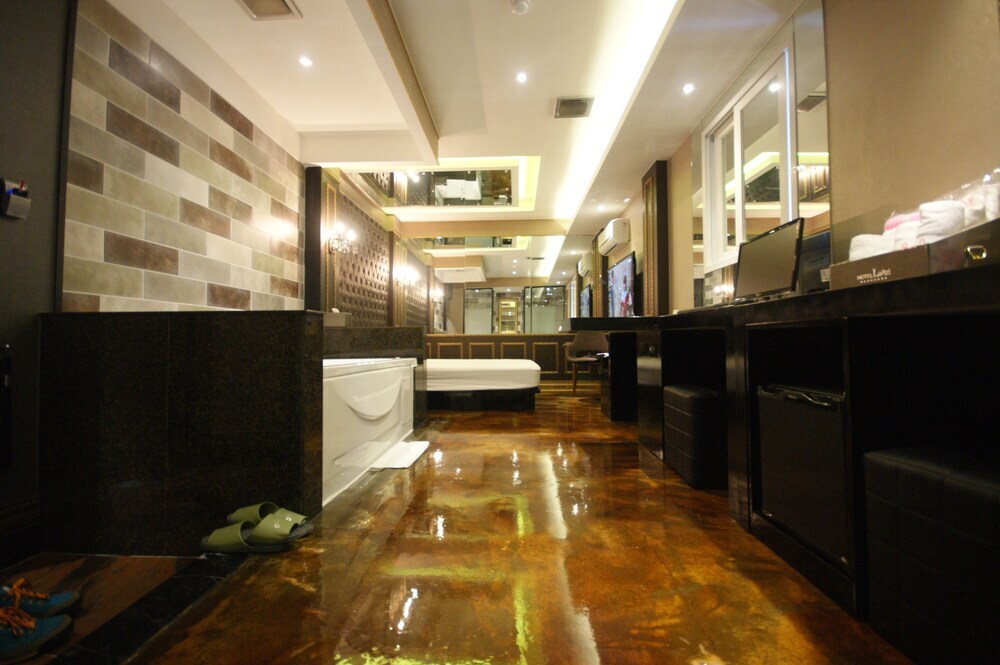 Lazzi Hotel - last minute hotel in Busan