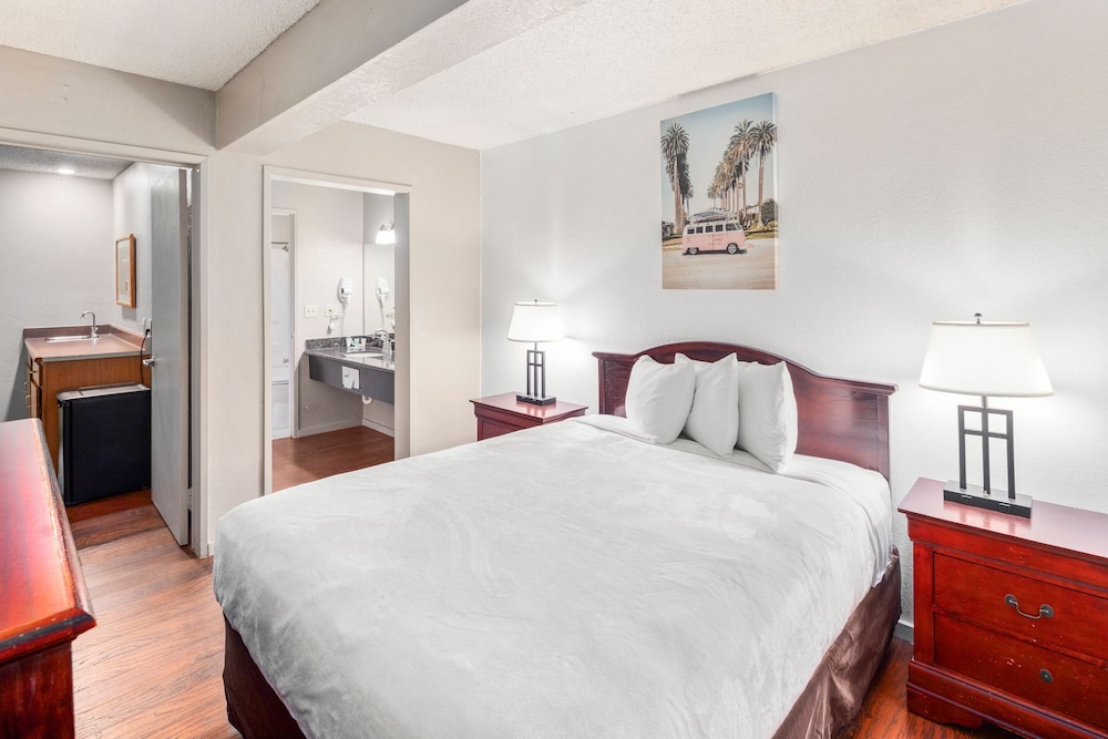 Inn at Lake Washington By OYO I 405 - photo 8