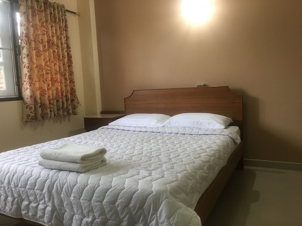 Jor Koo City Hotel in Ban Chang, Thailand