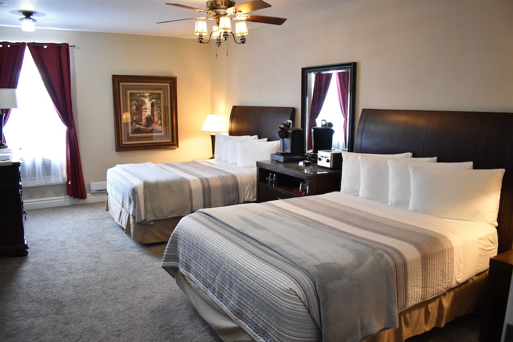 Silver Horseshoe Inn - photo 14
