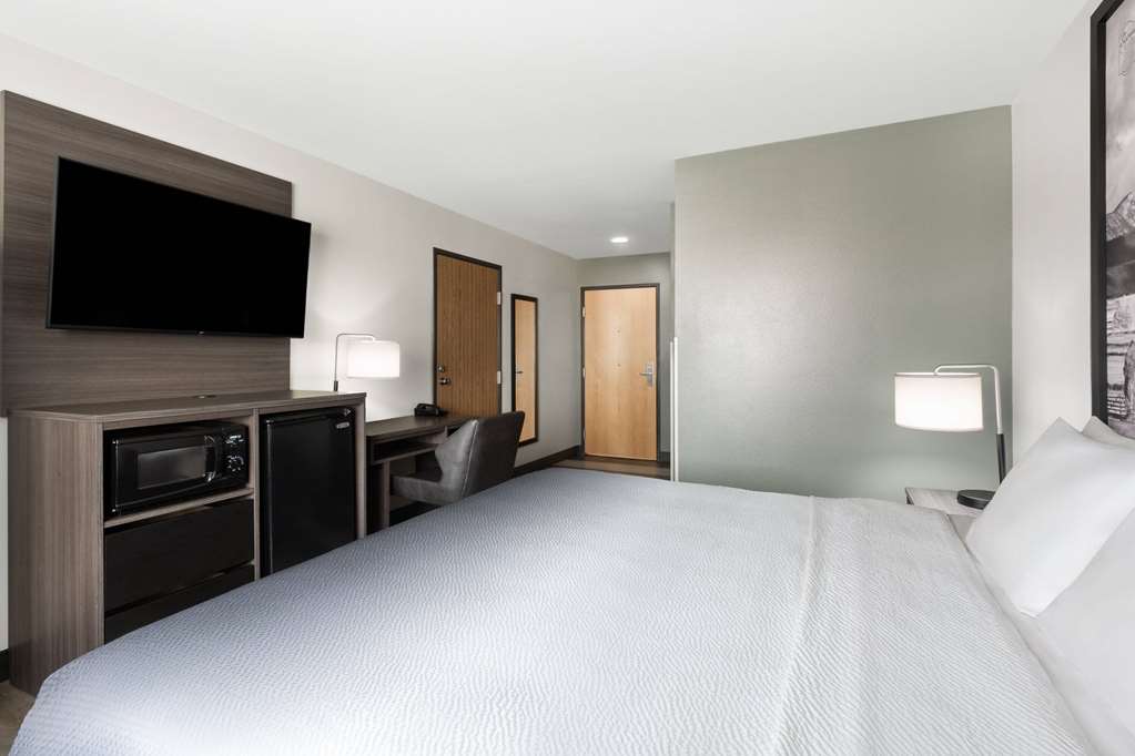 Super 8 by Wyndham Big Timber - photo 19