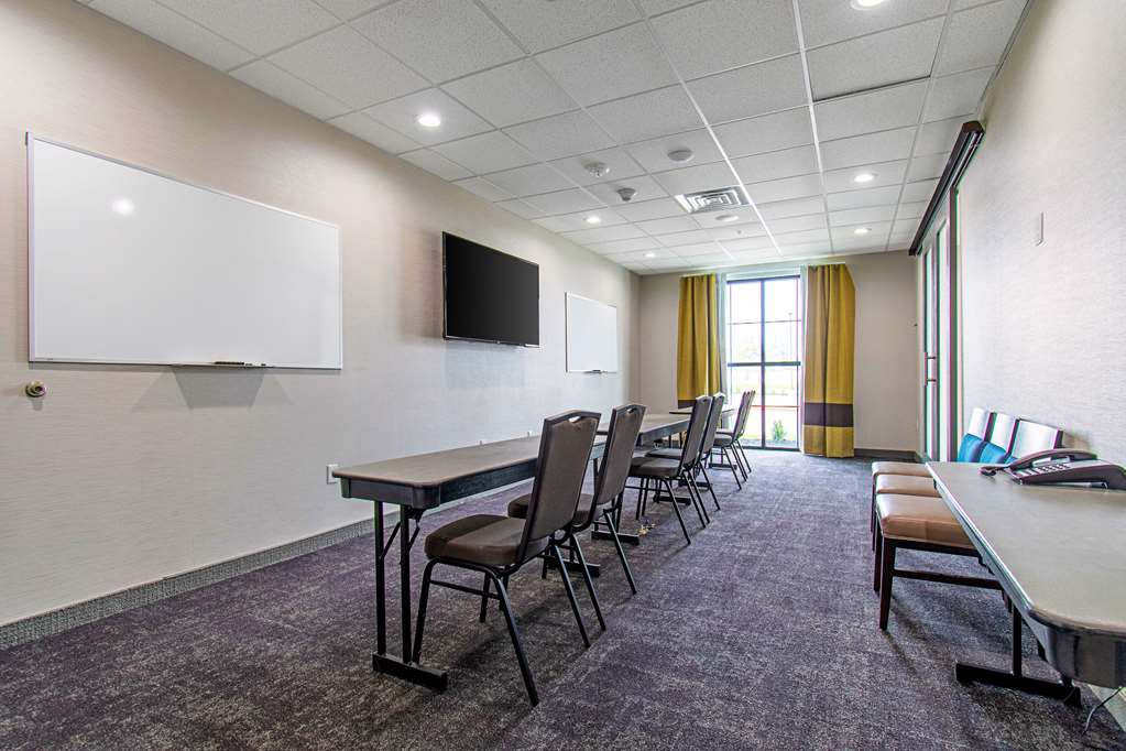 Comfort Suites Humble Houston IAH - photo 31