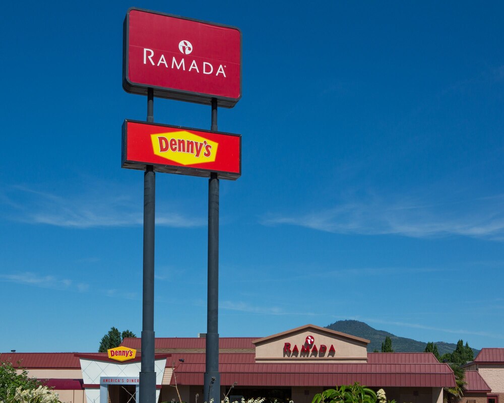 Ramada by Wyndham Medford Hotel and Conference Center in Medford, United States