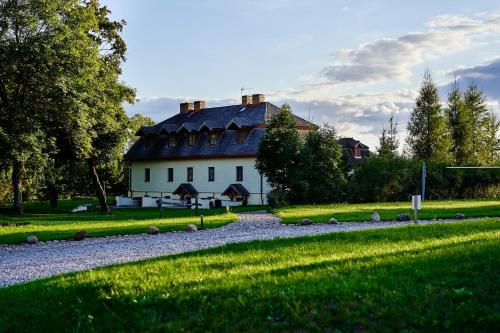 Folwark Hutta — hotel in Suwalki