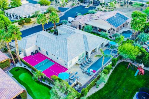 Best In Class Gameroom and Pickleball in Indio, United States